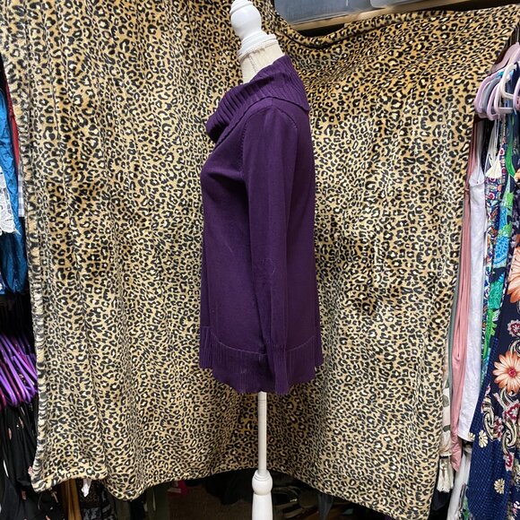 EUC*Cable & Gauge*Cowl neck light sweater - Picture 2 of 4